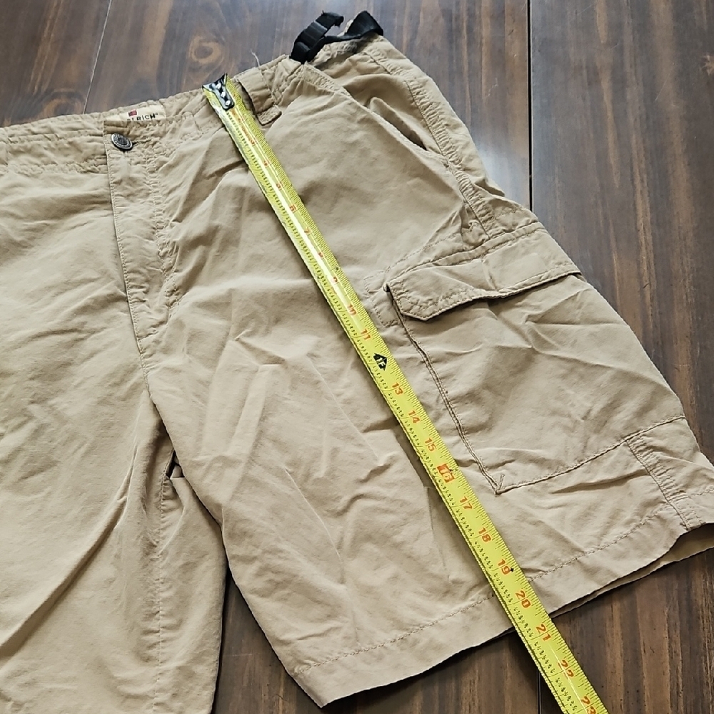 Woolrich Men's Khaki Cargo Shorts - Picture 3 of 11